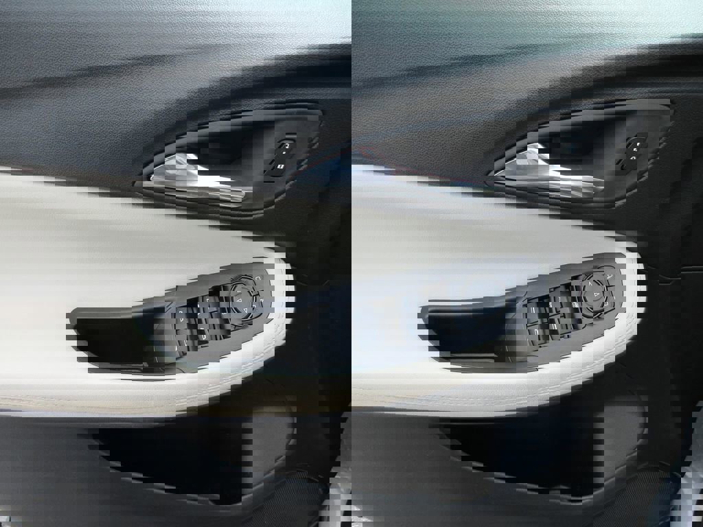 Certified 2024 Buick Encore GX Sport Touring w/ Comfort Package image 23