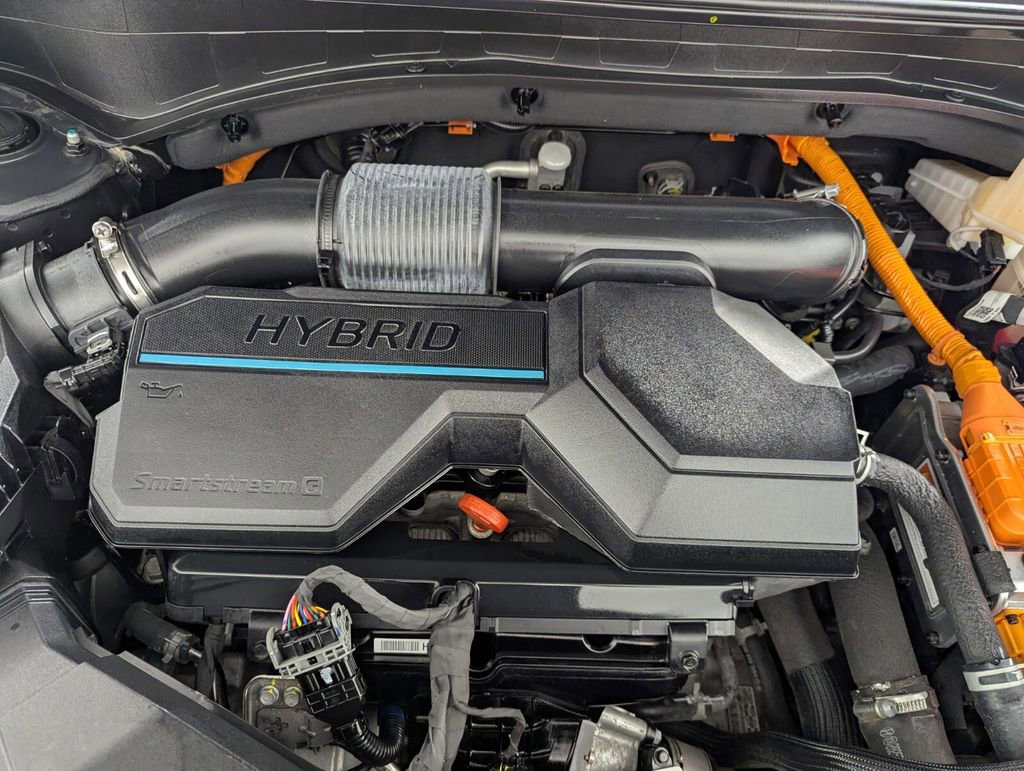 Certified 2023 Hyundai Santa Fe Limited image 10