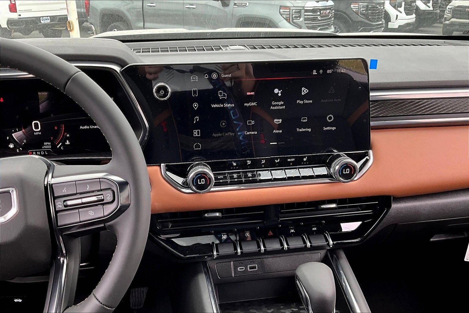 New 2025 GMC Canyon AT4 image 7