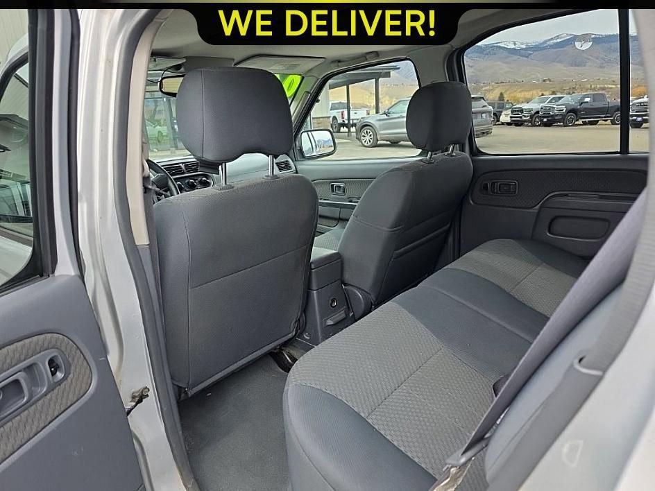 Used 2004 Nissan Xterra XE AWD/4WD image 4