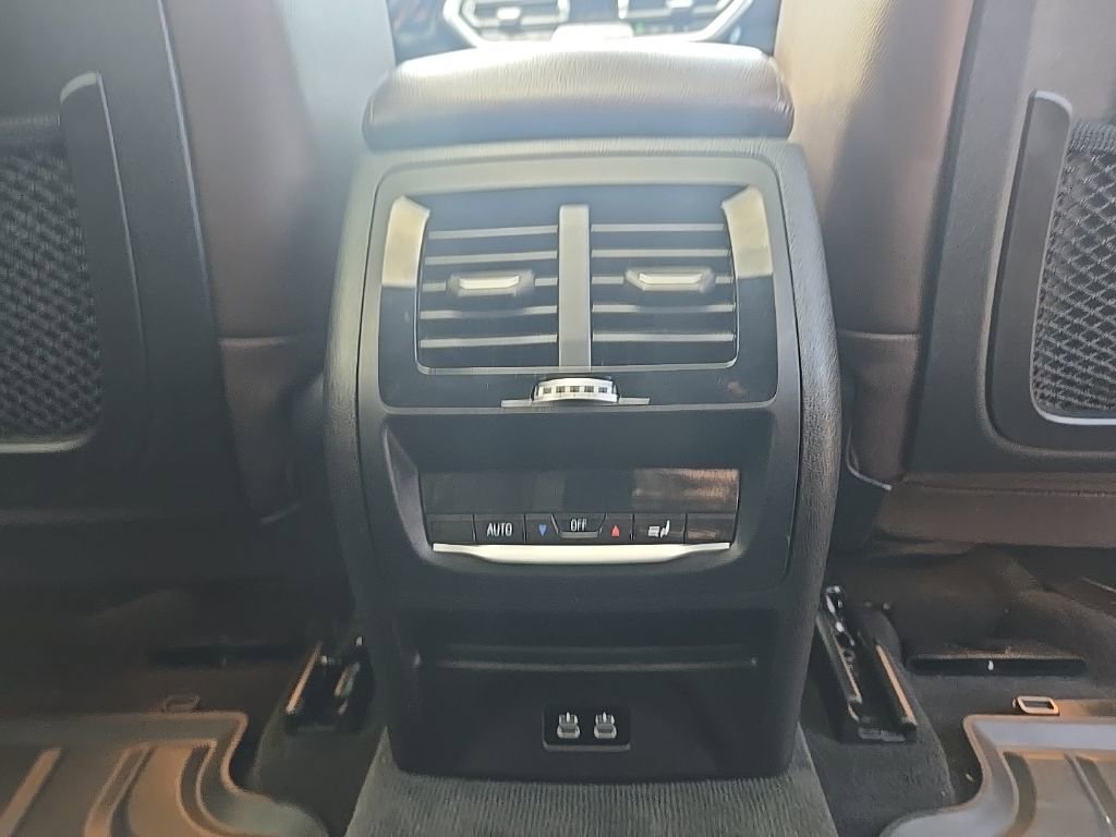 Used 2022 BMW X4 xDrive30i w/ Premium Package image 37