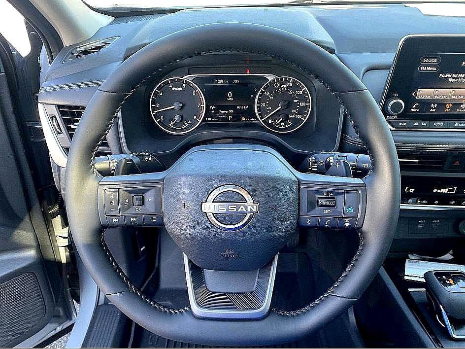 New 2026 Nissan Rogue SV image 7