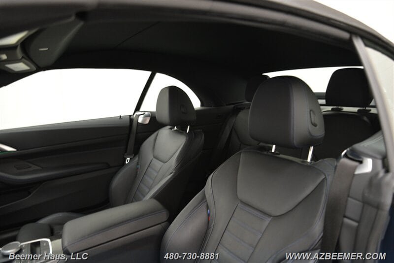 Used 2025 BMW M440i Convertible RWD image 11