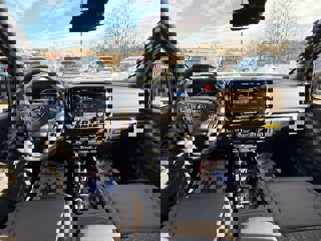 New 2026 Nissan Frontier SV w/ All-Weather Content Package image 19