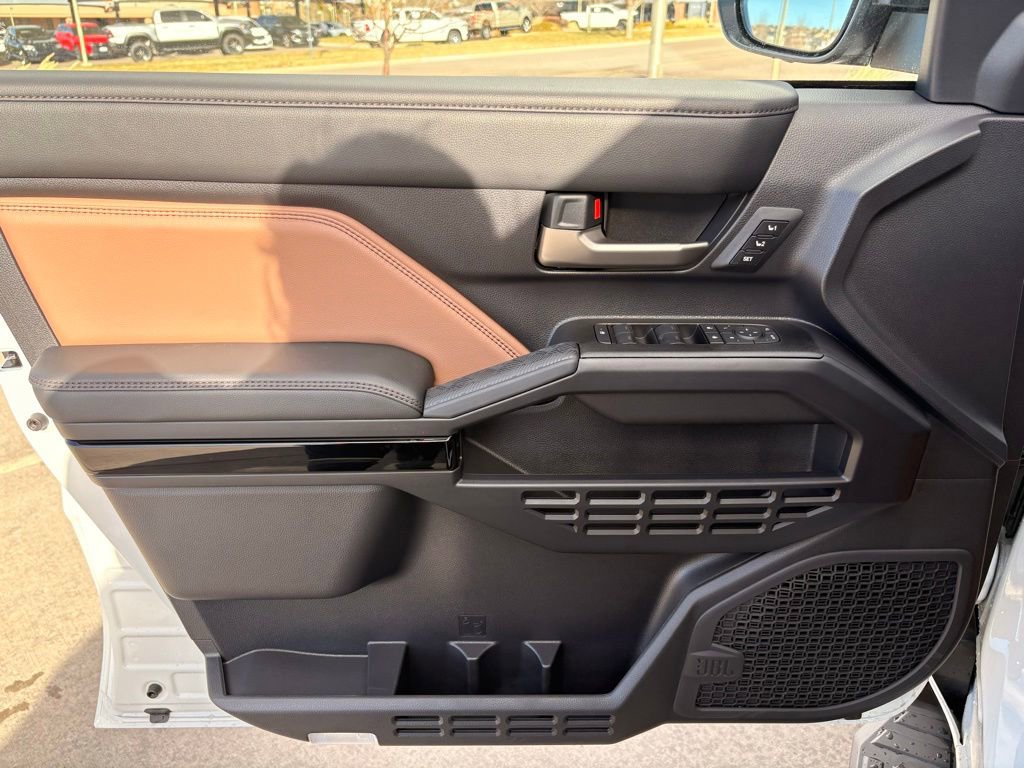 Used 2025 Toyota 4Runner Limited image 9