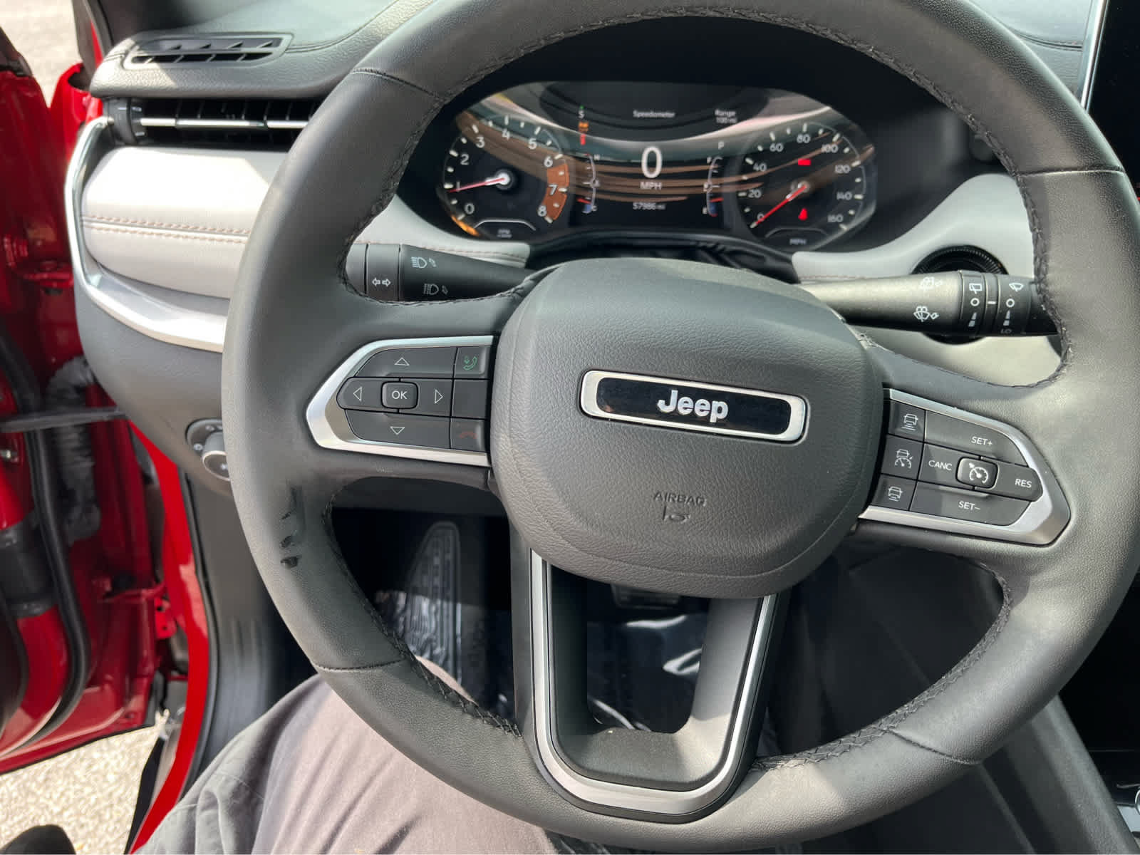 Used 2024 Jeep Compass Limited AWD/4WD image 13