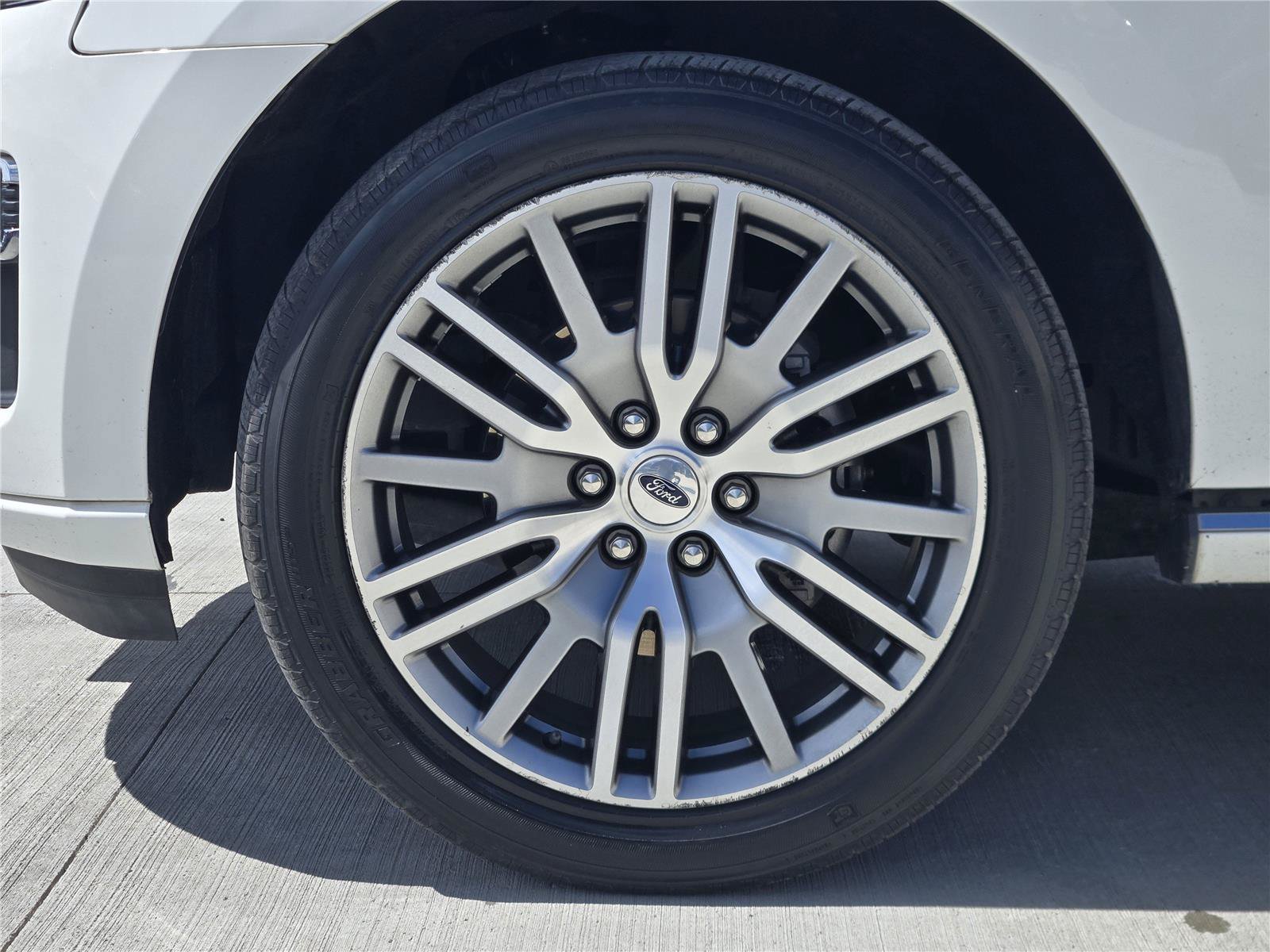 Used 2022 Ford Expedition Max Platinum RWD image 11