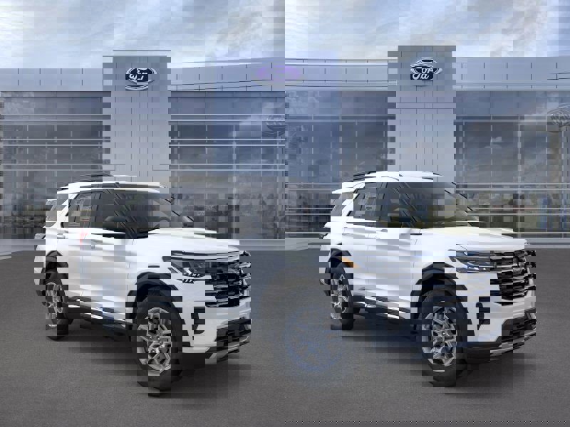 New 2025 Ford Explorer Active image 7