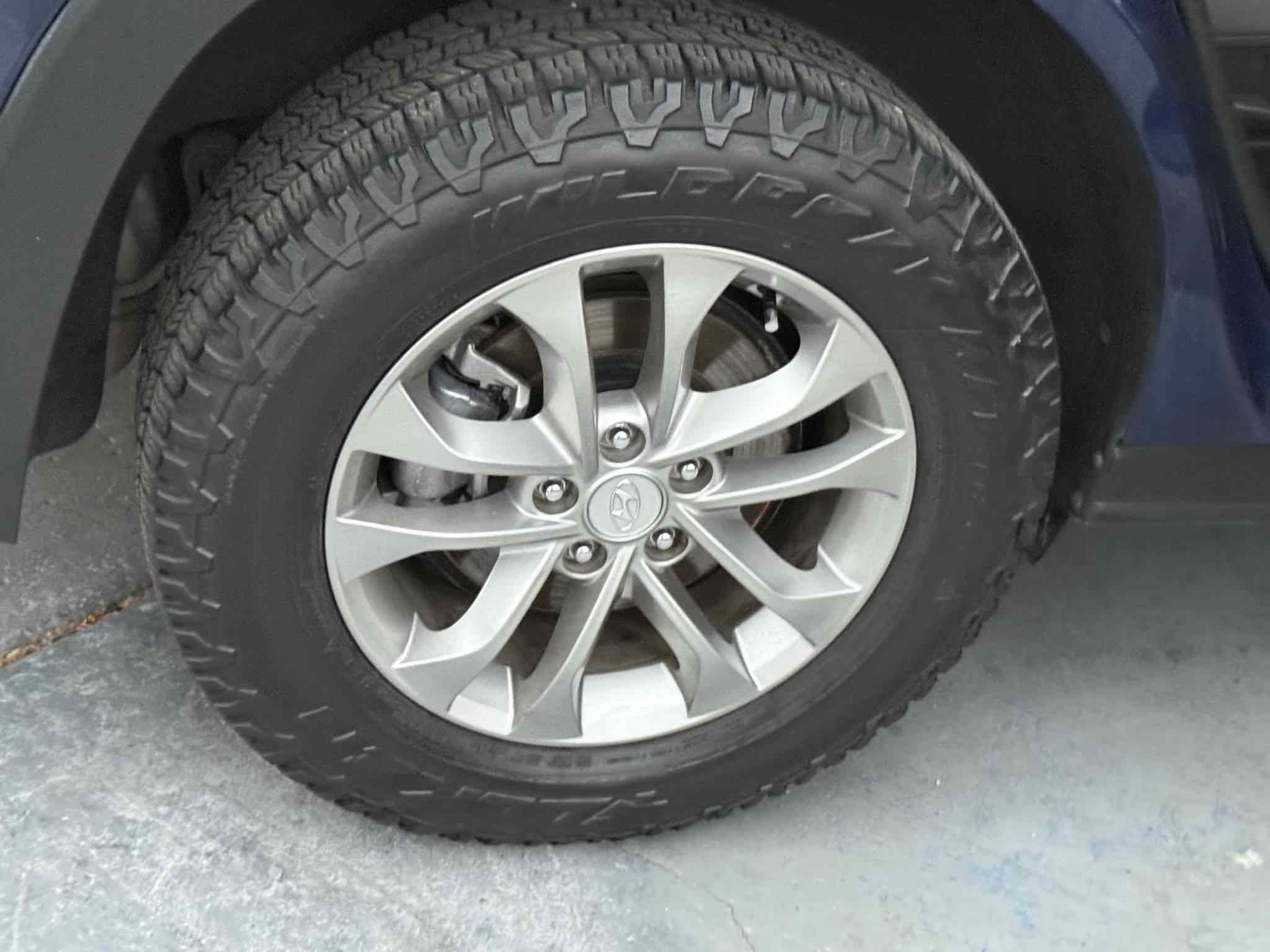 Used 2020 Hyundai Santa Fe SE image 40