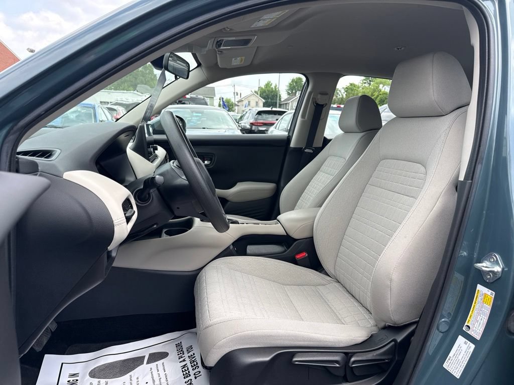 Used 2023 Honda HR-V LX image 13