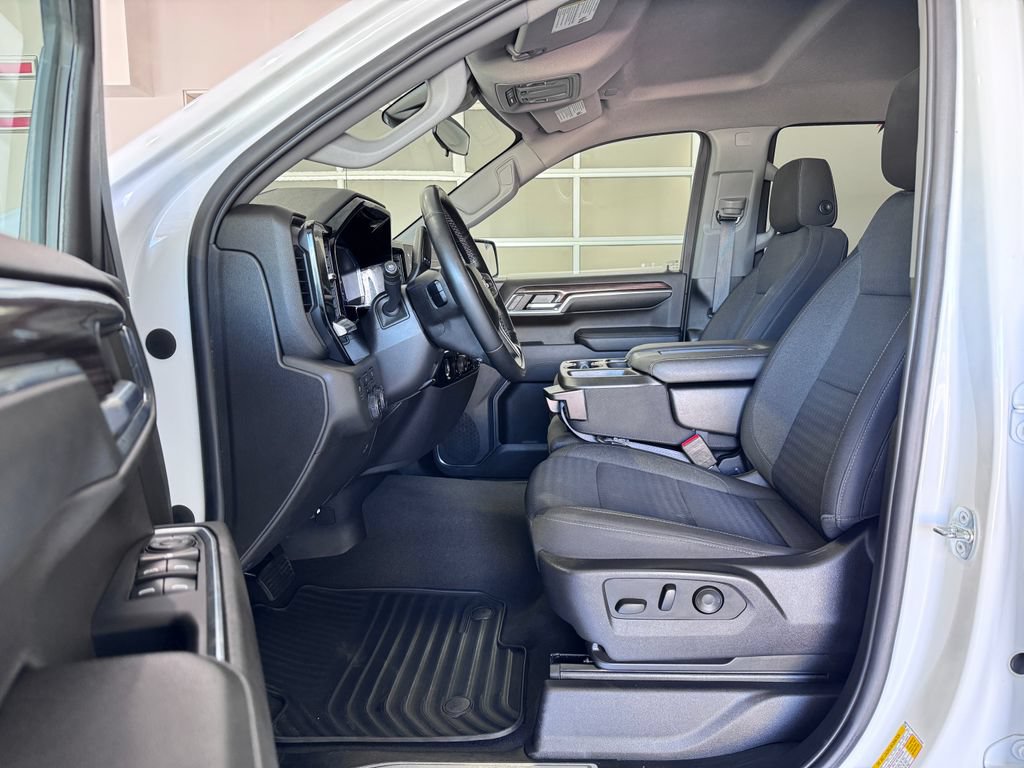 Certified 2023 Chevrolet Silverado 1500 LT AWD/4WD image 11