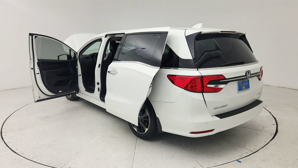 Used 2022 Honda Odyssey Elite image 11