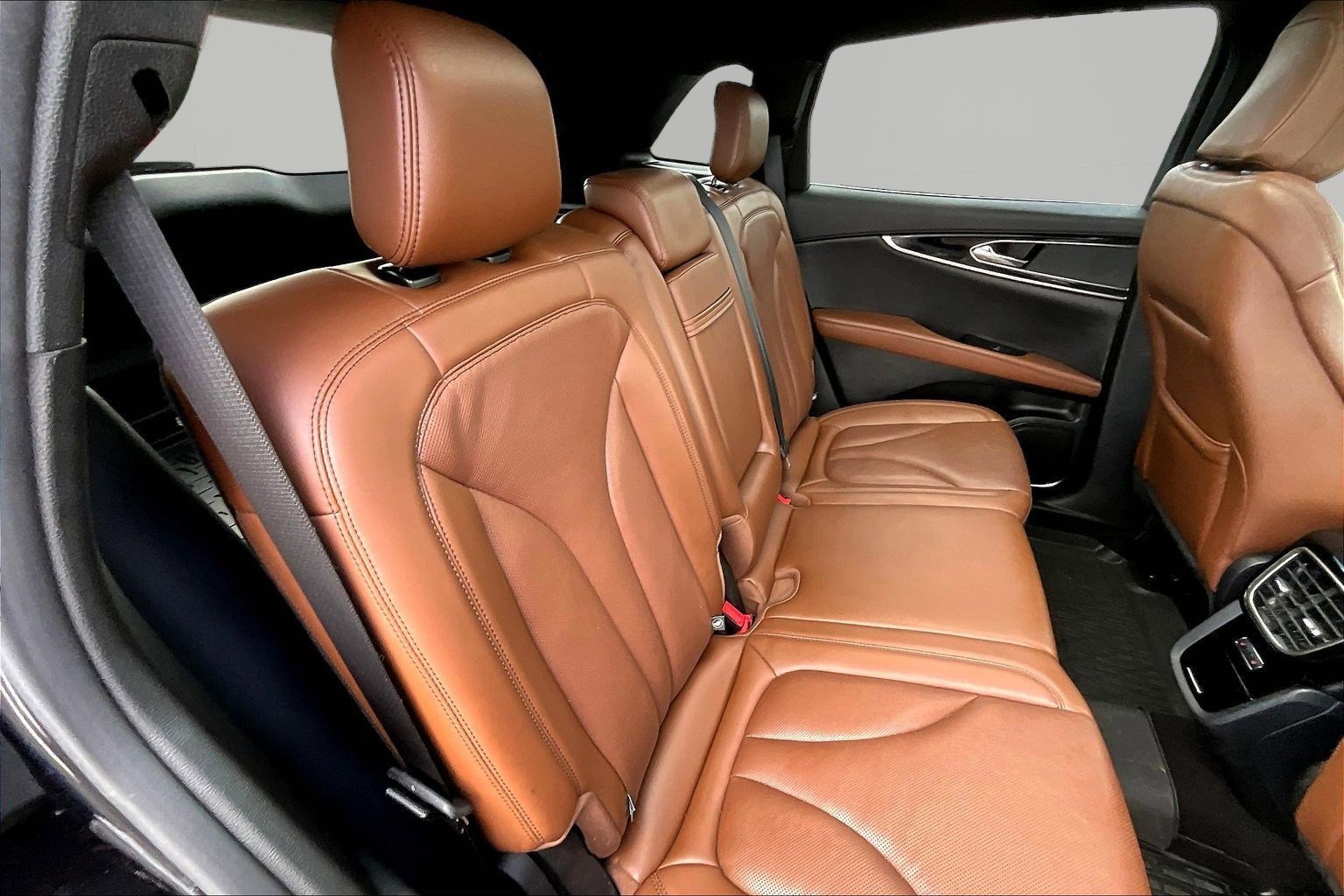 Used 2023 Lincoln Nautilus Reserve AWD/4WD image 25