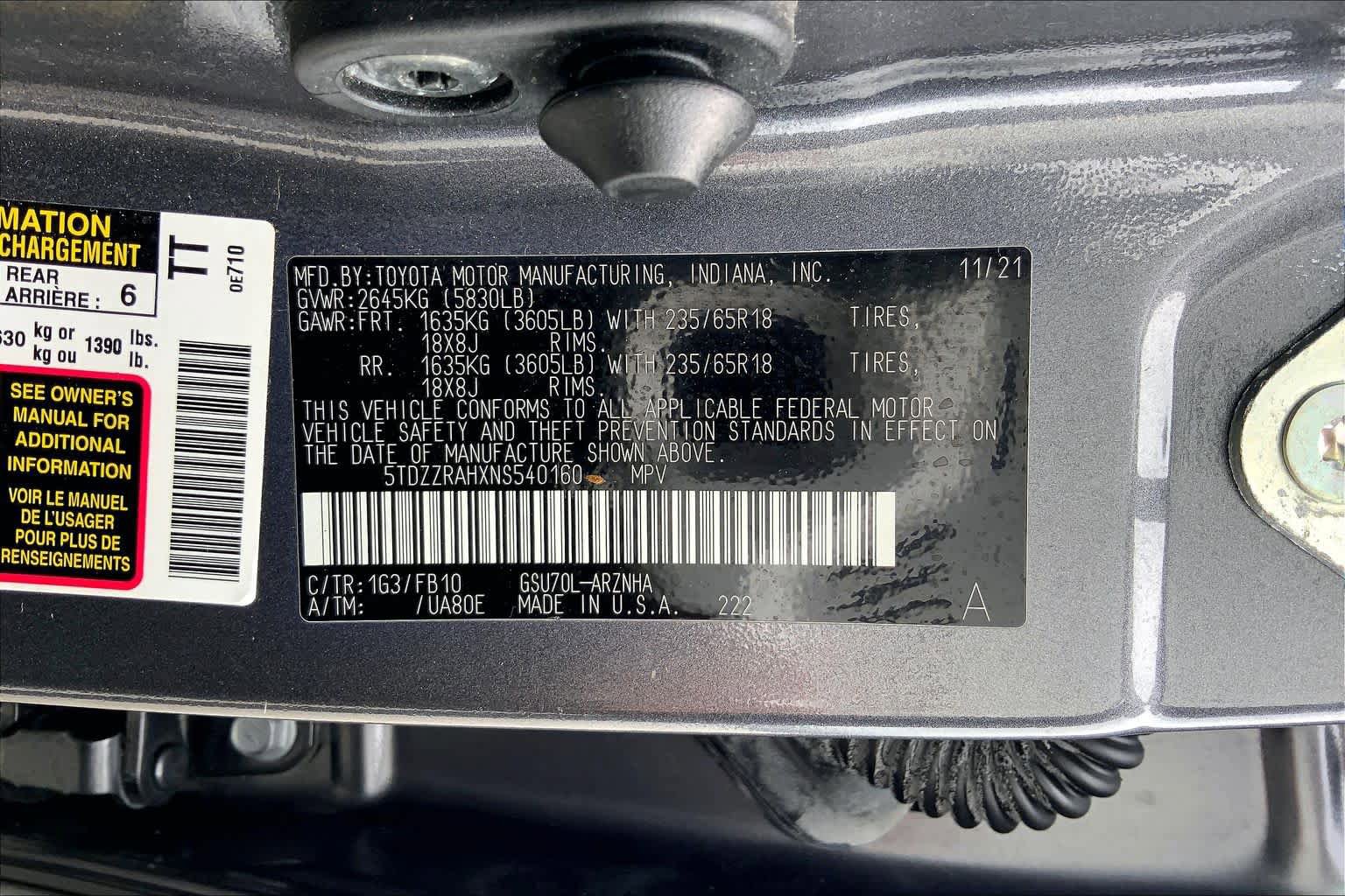 Used 2022 Toyota Highlander LE FWD image 35