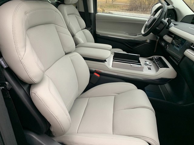 New 2026 Lincoln Navigator Reserve w/ Jet Appearance Package AWD/4WD image 19