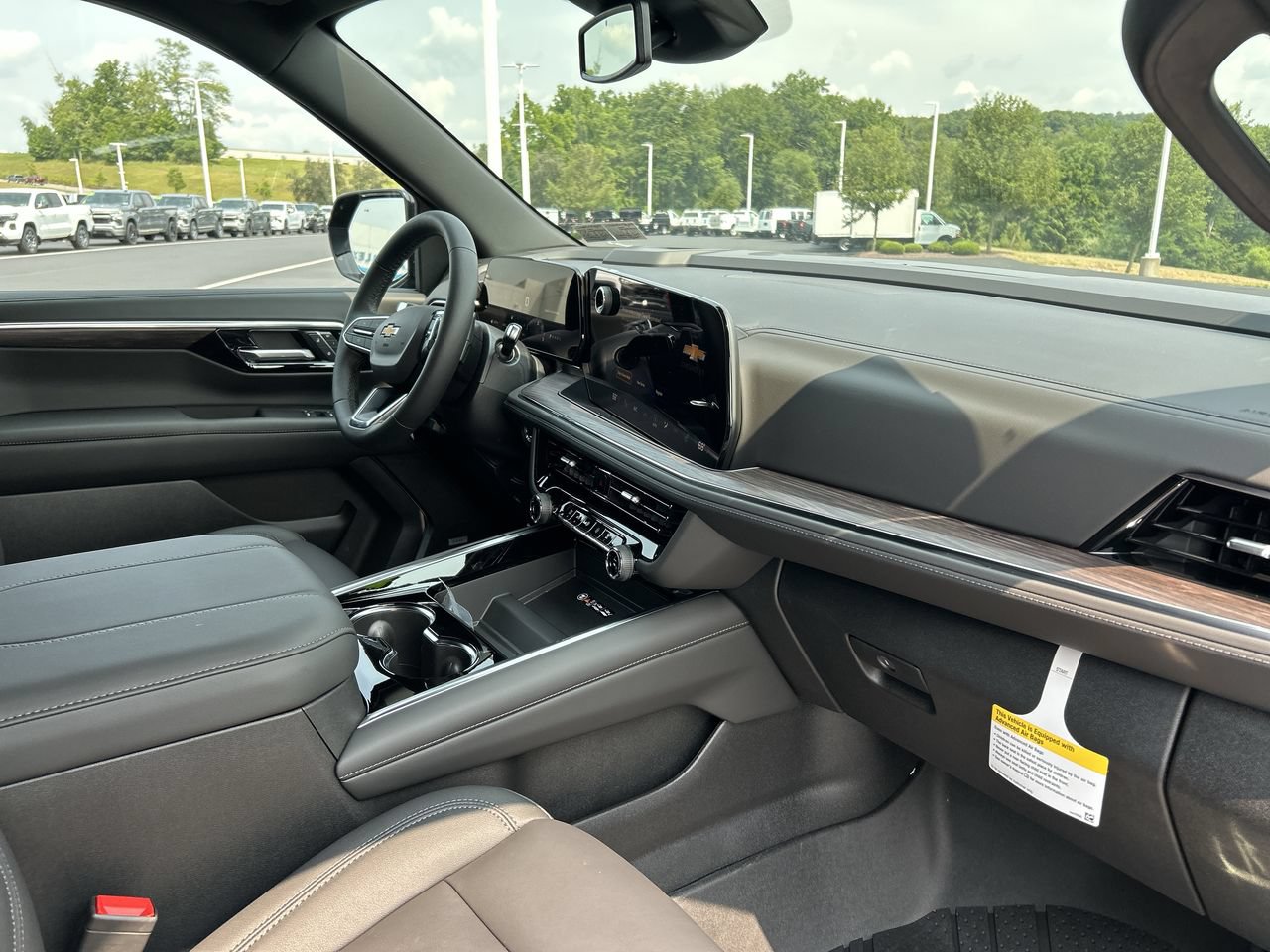 New 2026 Chevrolet Tahoe LT w/ Comfort Package AWD/4WD image 16