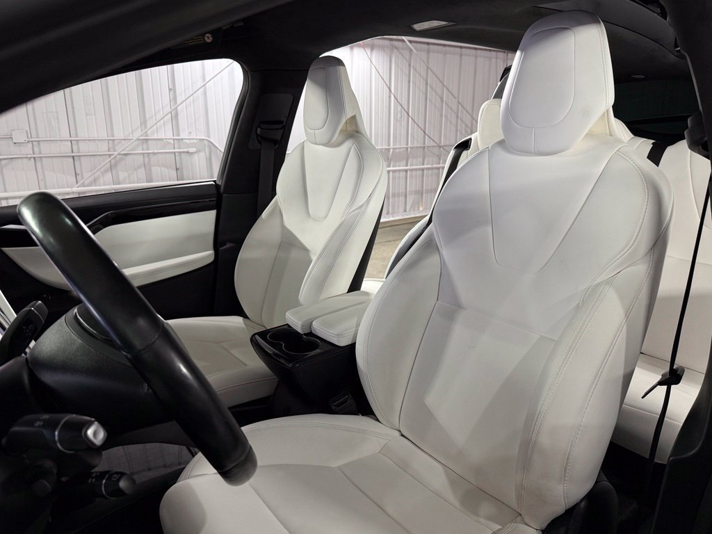 Used 2019 Tesla Model X Long Range AWD/4WD image 19