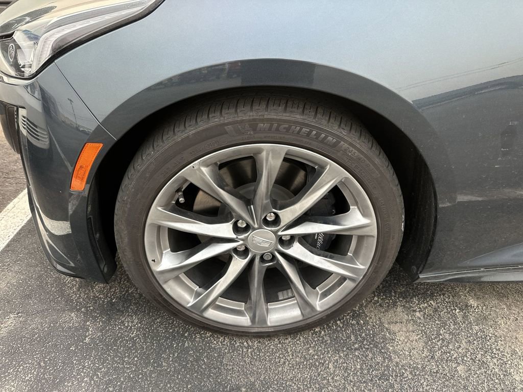 Used 2020 Cadillac CT5 Sport image 2