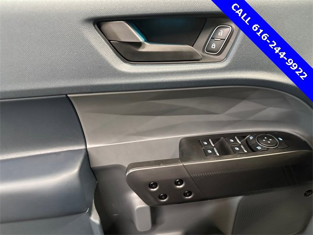 New 2025 Ford Maverick Lariat w/ Black Appearance Package image 24