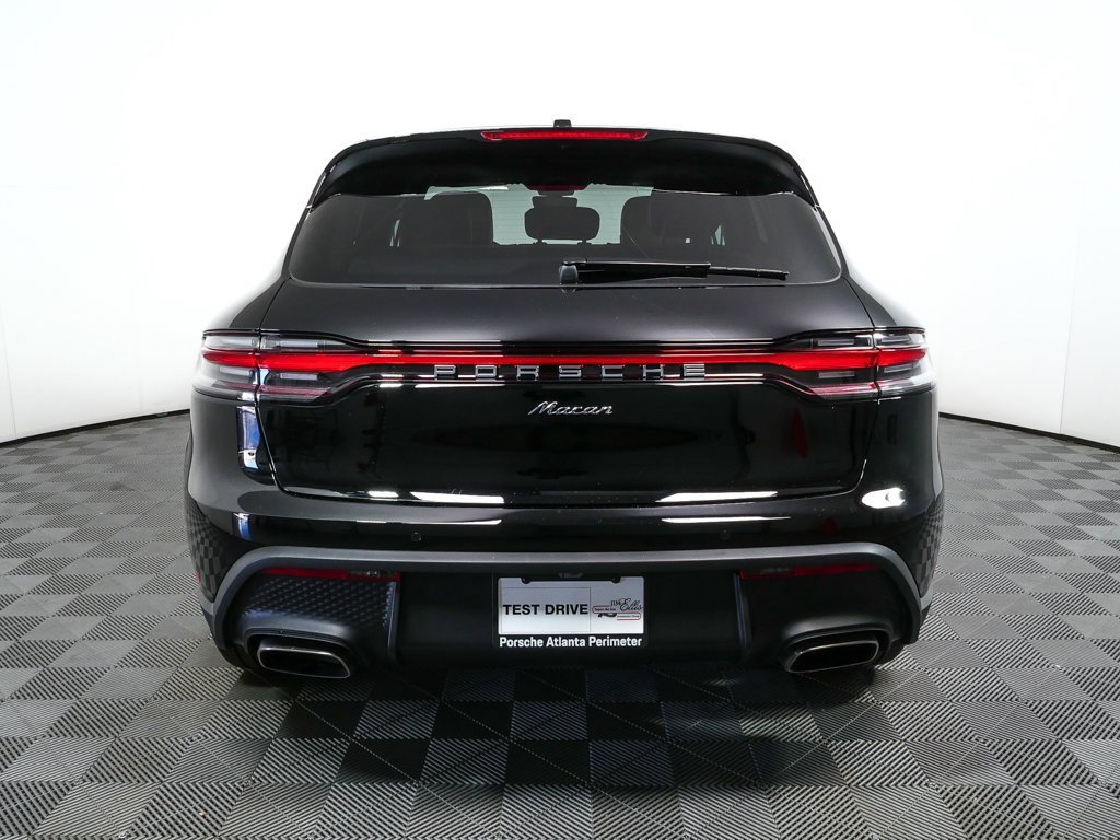 New 2026 Porsche Macan image 31