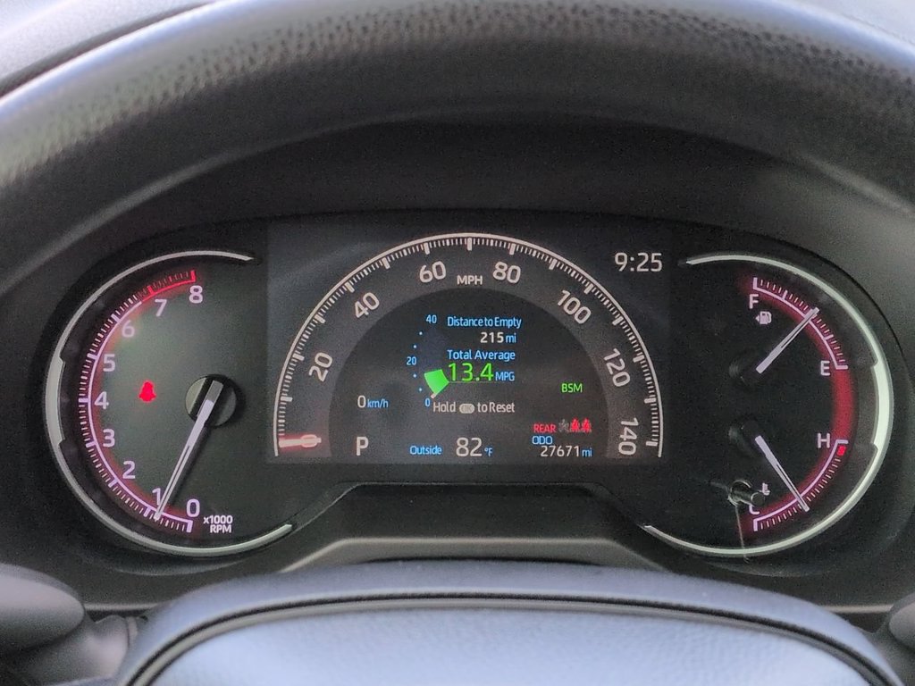 Used 2024 Toyota RAV4 XLE FWD image 25