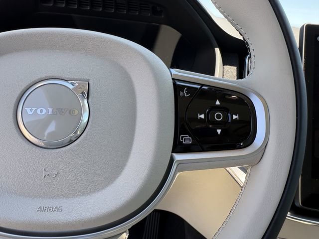 New 2026 Volvo XC90 B5 Ultra w/ Protection Package Premier AWD/4WD image 18