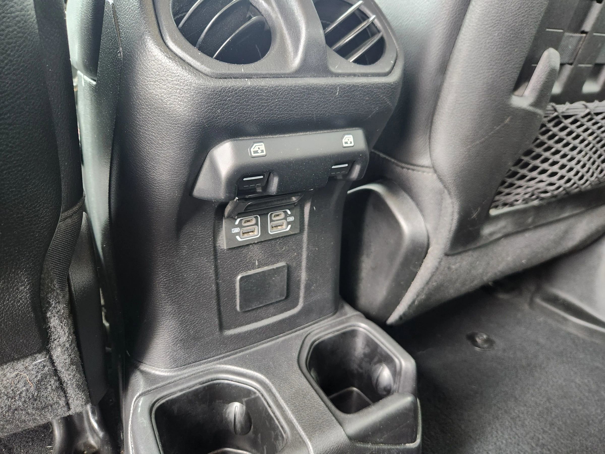 Used 2022 Jeep Gladiator Rubicon w/ LED Lighting Group image 42