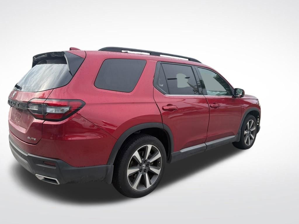 Used 2024 Honda Pilot Elite image 5