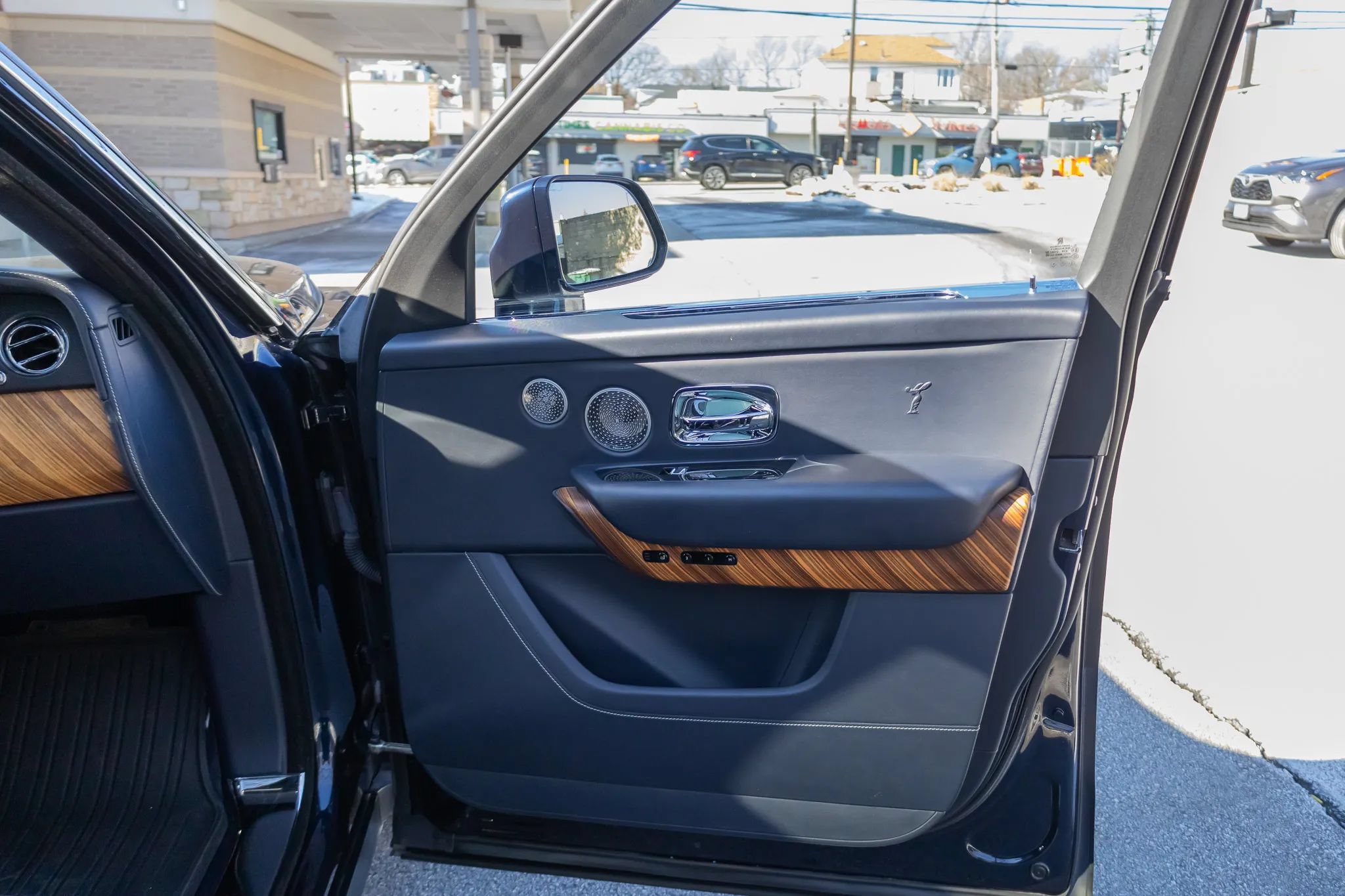 Used 2019 Rolls-Royce Cullinan AWD/4WD image 52