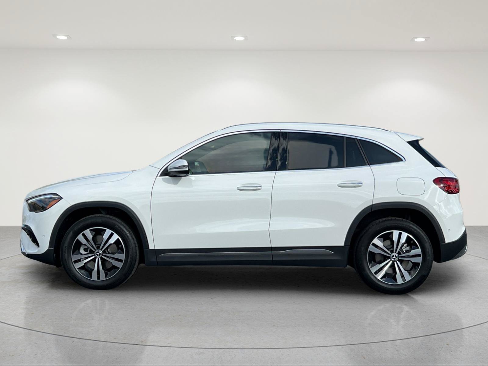 New 2026 Mercedes-Benz GLA 250 image 2