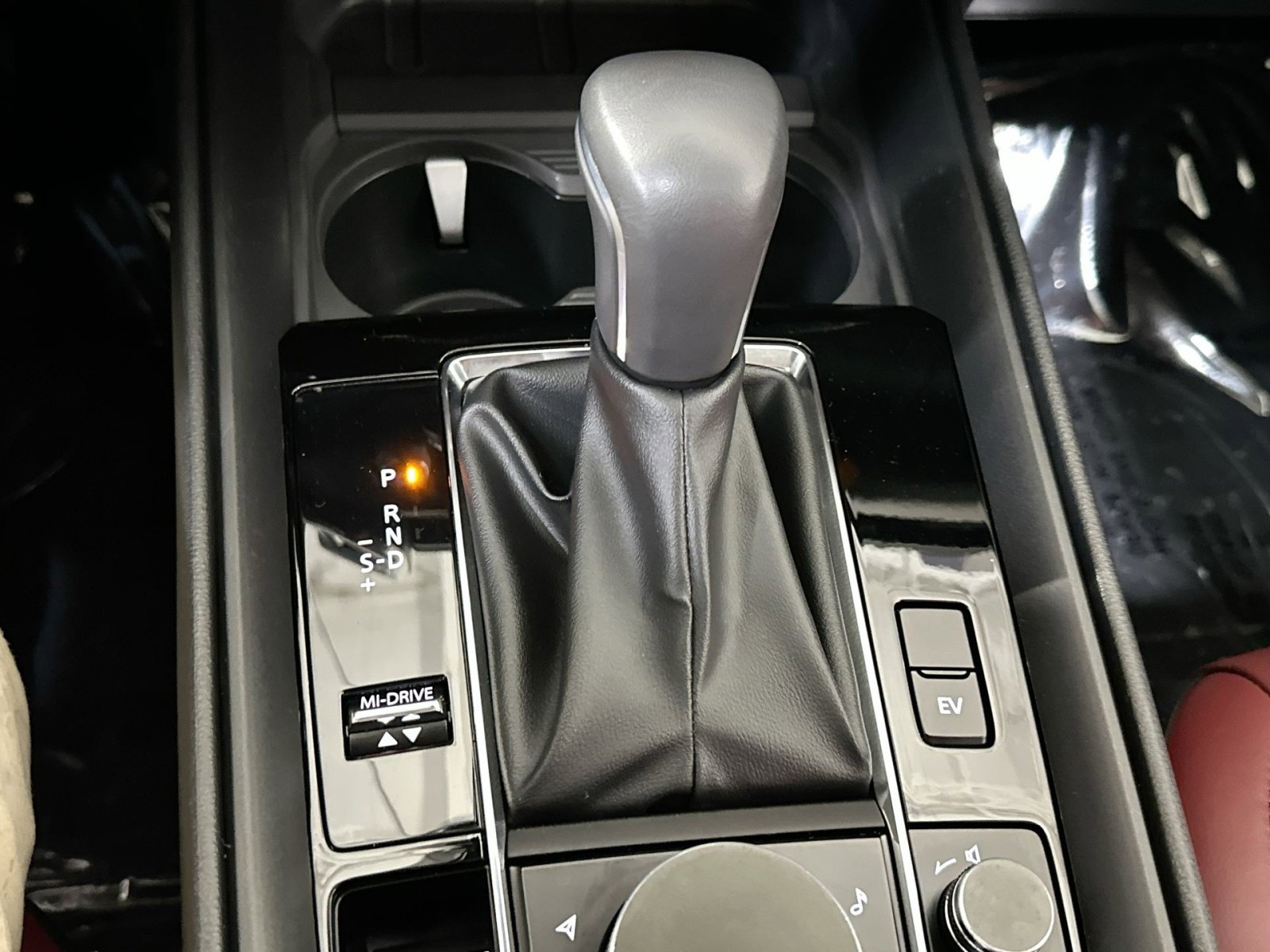 Used 2025 MAZDA CX-50 2.5 Hybrid w/ Cargo Package image 30