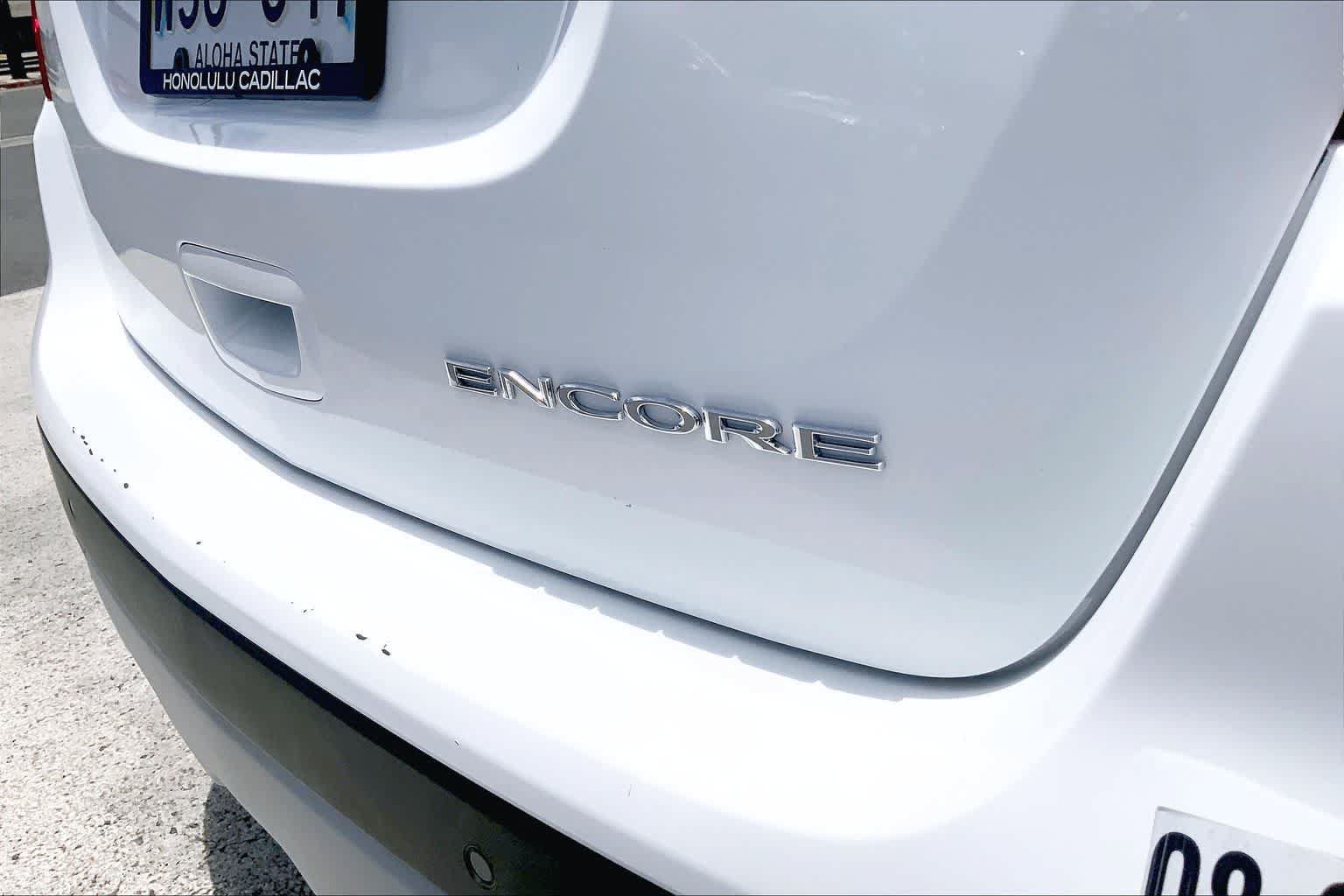 Used 2021 Buick Encore Preferred w/ Safety Package II FWD image 7