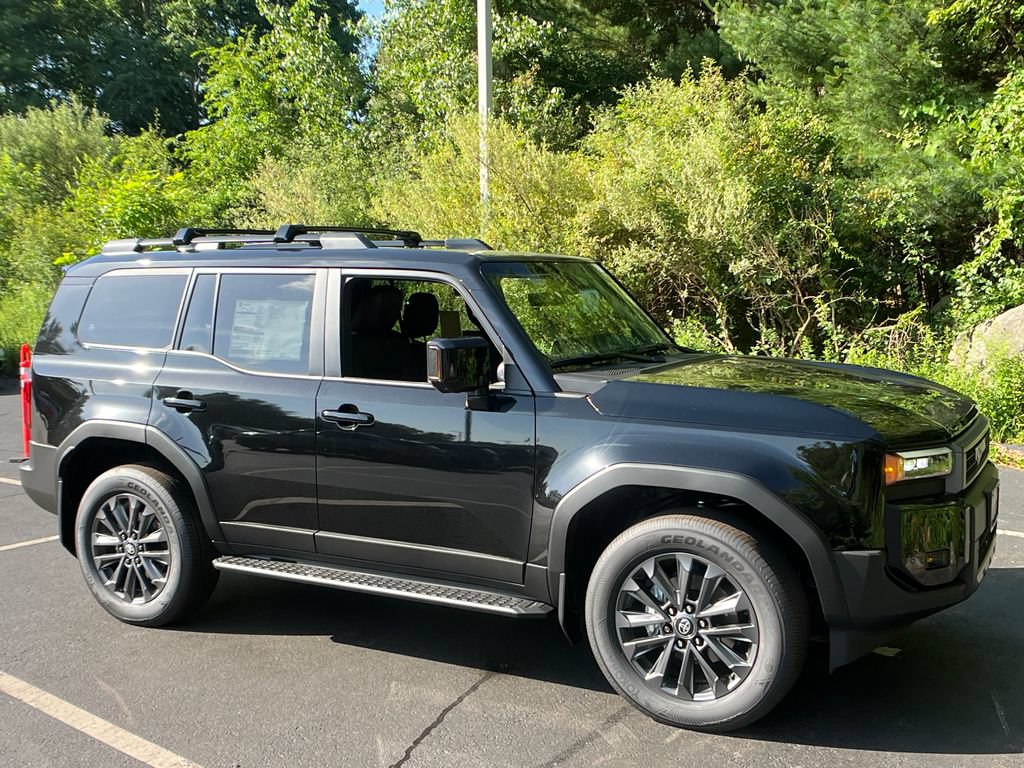 New 2027 Toyota Land Cruiser w/ Premium Package AWD/4WD image 7