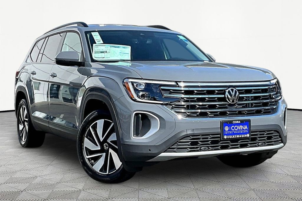 New 2026 Volkswagen Atlas SE image 1