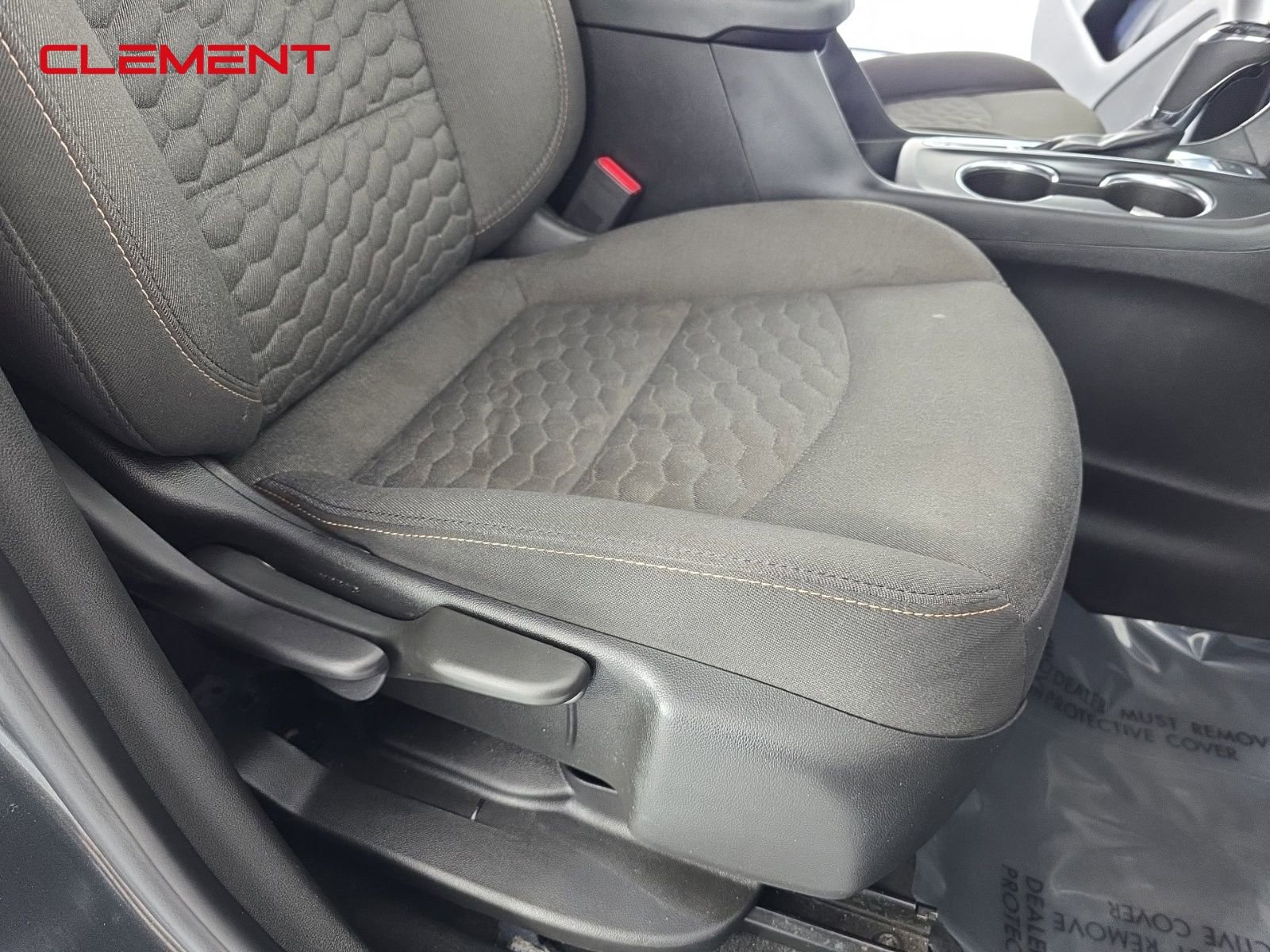 Used 2021 Chevrolet Equinox LT image 29