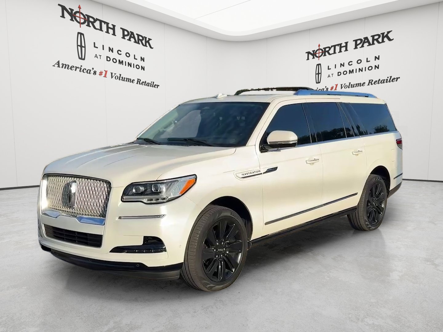 Used 2023 Lincoln Navigator L Reserve