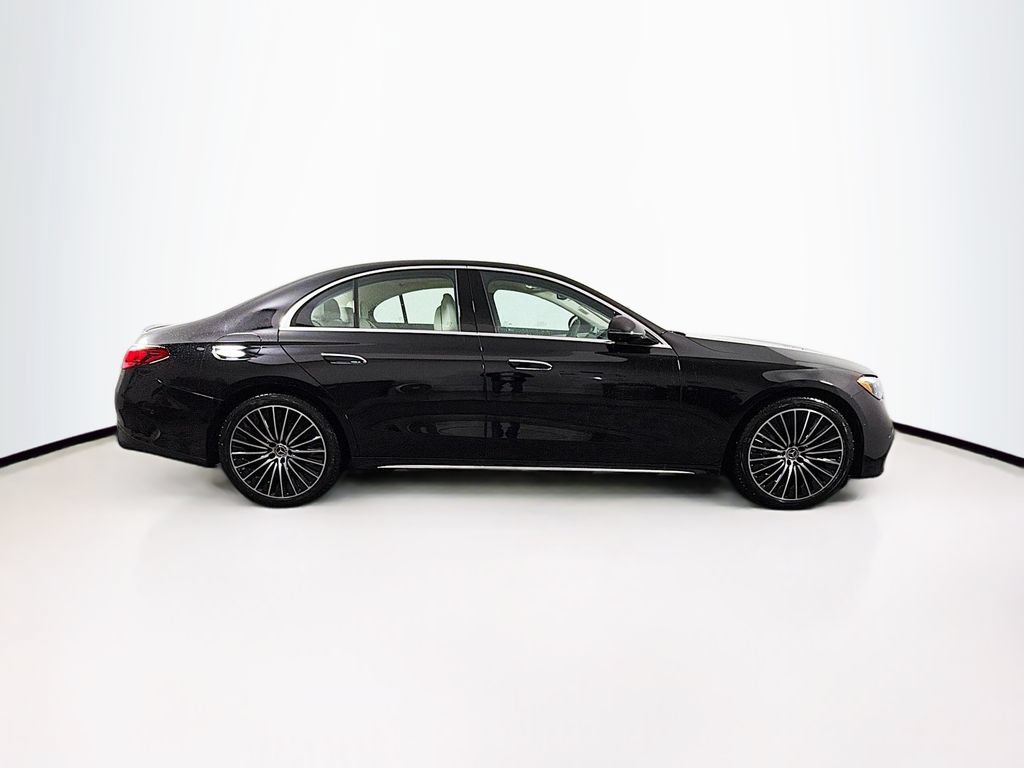 New 2026 Mercedes-Benz E 350 4MATIC Sedan image 8
