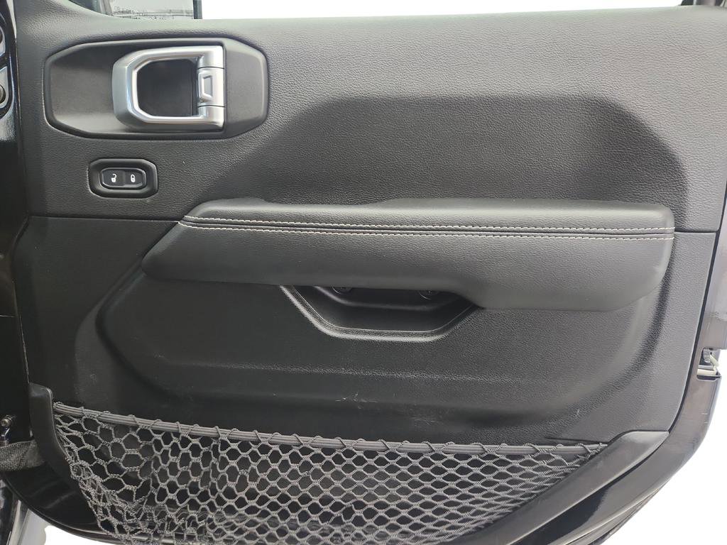 Used 2021 Jeep Wrangler Rubicon image 26