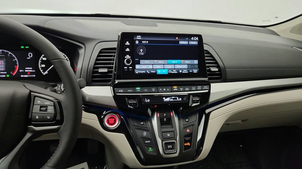 Used 2026 Honda Odyssey Touring image 18