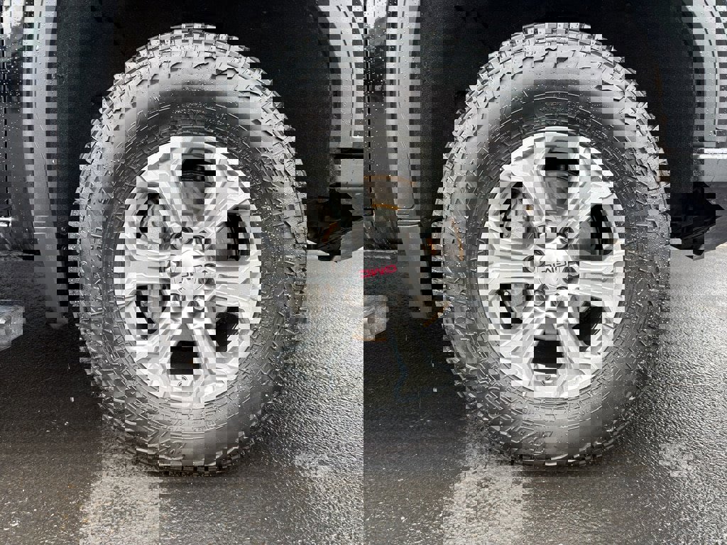 Used 2019 GMC Sierra 1500 SLT w/ SLT Convenience Package image 6