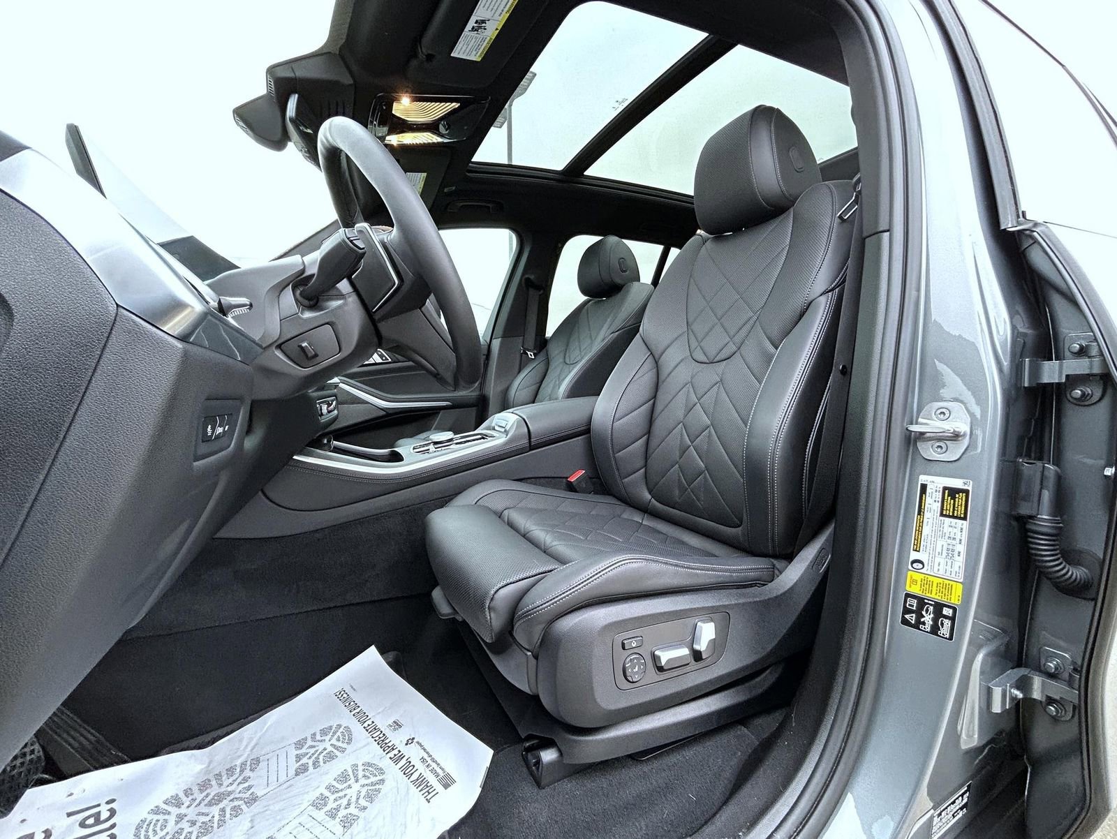 Used 2024 BMW X5 xDrive40i w/ Premium Package image 10