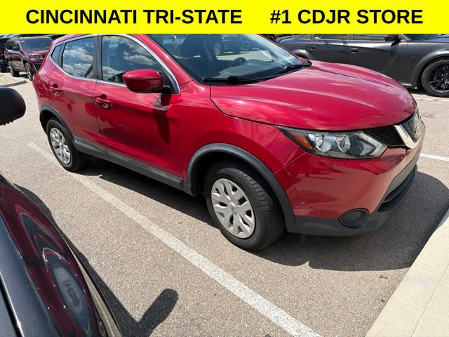 Used 2018 Nissan Rogue Sport S AWD/4WD image 1