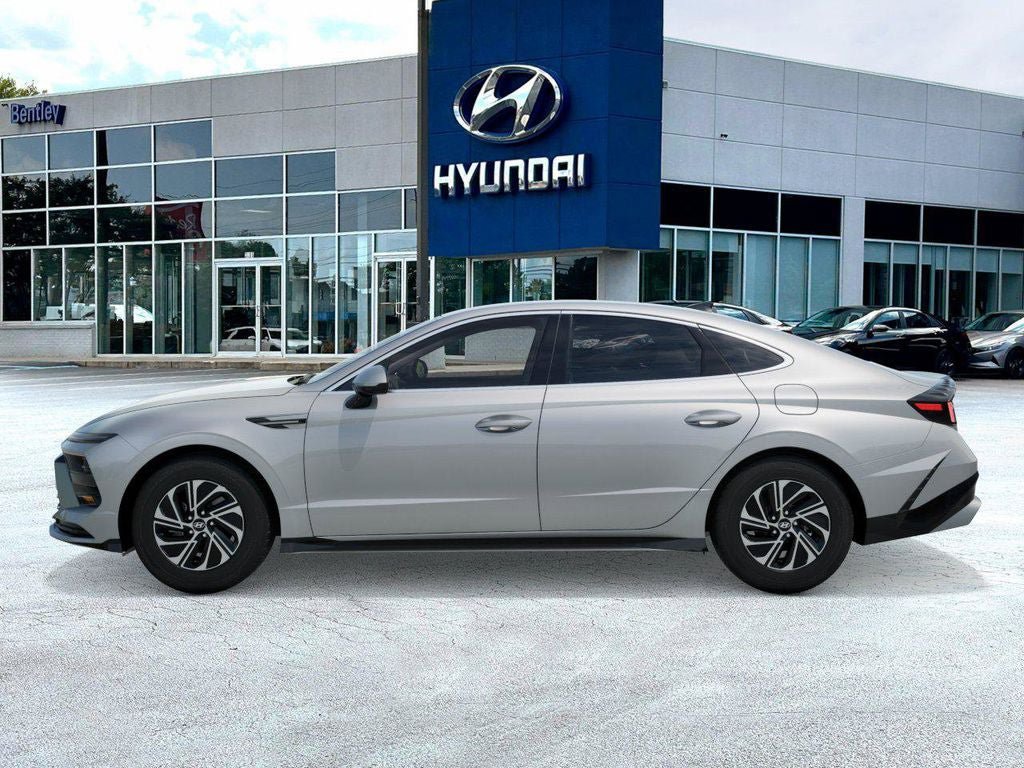 New 2026 Hyundai Sonata Blue FWD image 4