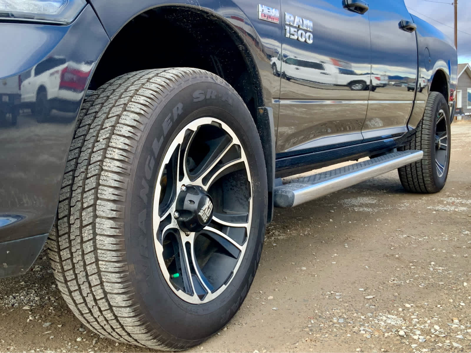 Used 2017 RAM 1500 Sport image 16