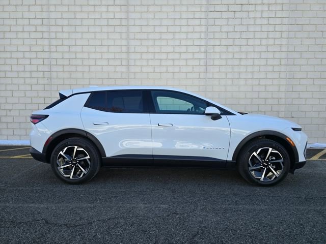 Used 2026 Chevrolet Equinox EV LT image 5