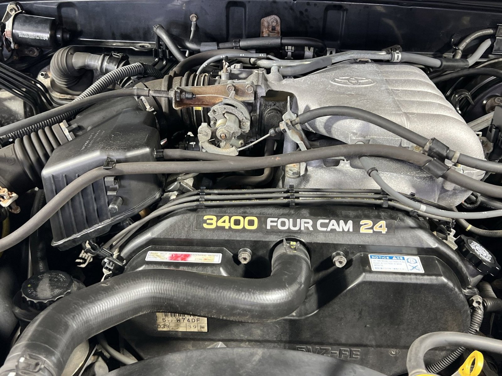 Used 1999 Toyota 4Runner SR5 AWD/4WD image 28