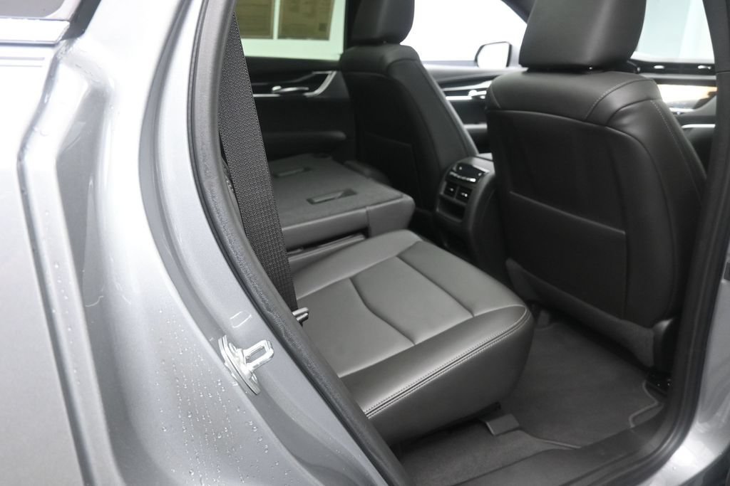 Used 2025 Cadillac XT5 Premium Luxury FWD image 26