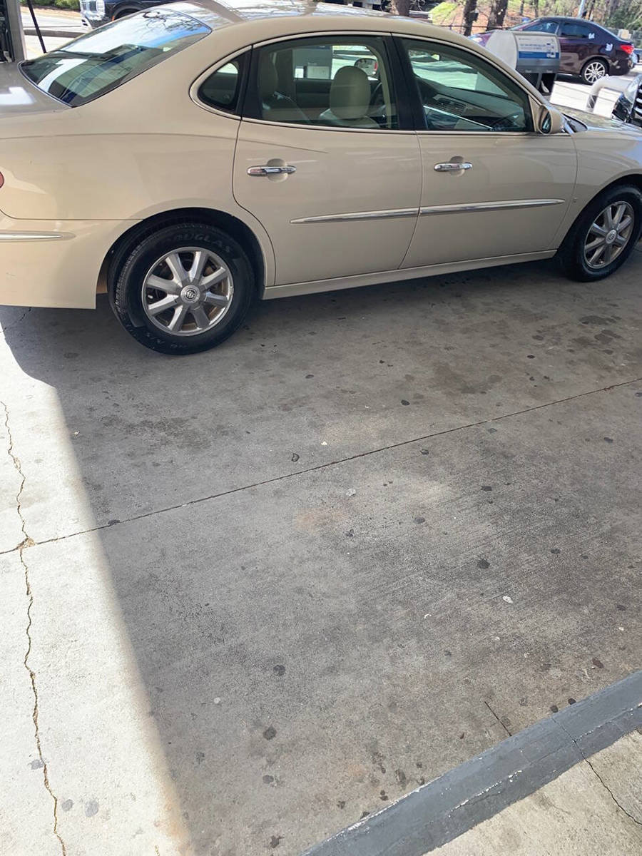 Used 2009 Buick LaCrosse CXL FWD image 19