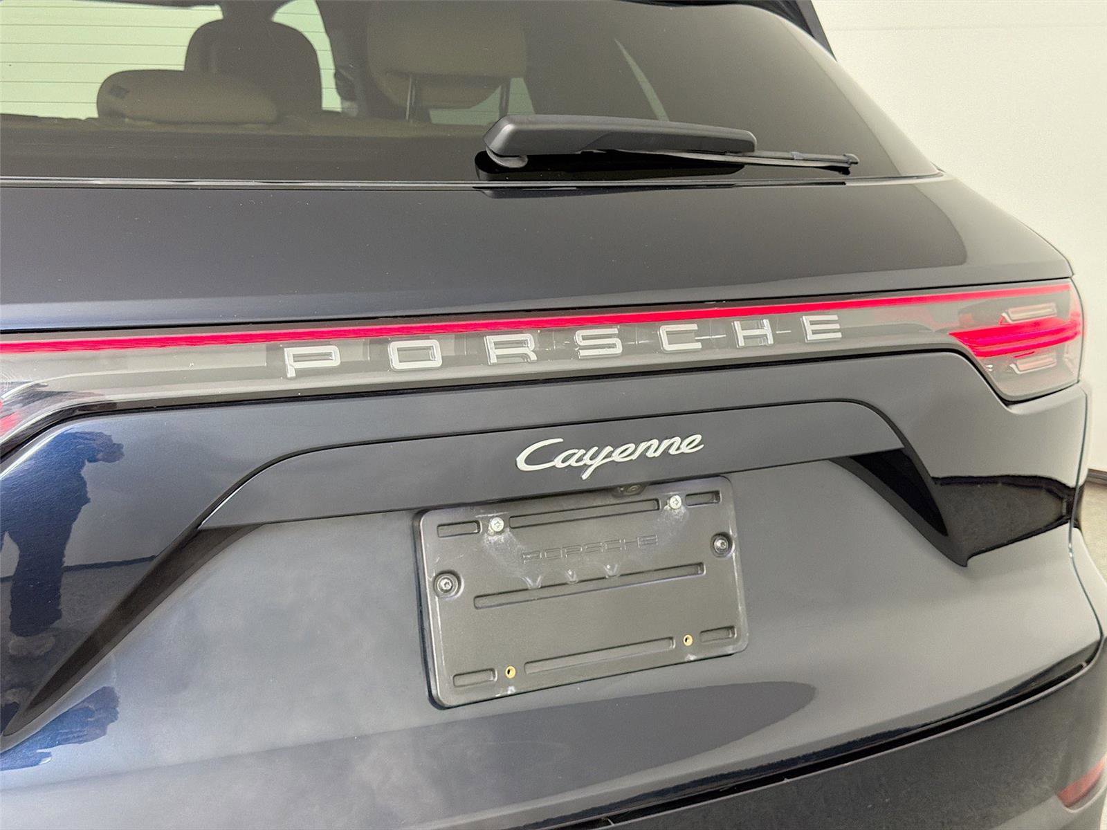 Certified 2022 Porsche Cayenne GTS AWD/4WD image 16