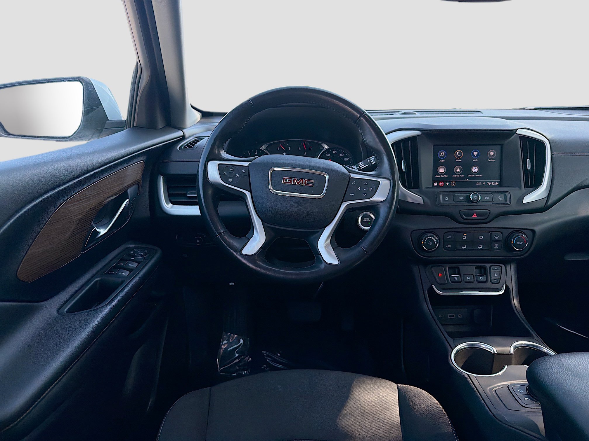 Used 2020 GMC Terrain SLE image 17